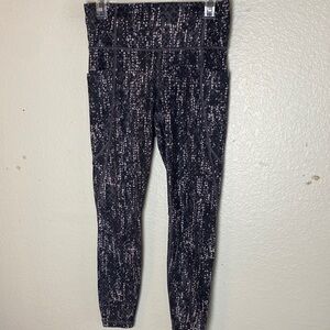 Athleta Black and Gray Patterned Leggings